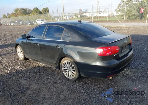 2014 Volkswagen Jetta 2.0L Tdi z USA, uszkodzony, nr VIN 3VWLL7AJ9EM381580